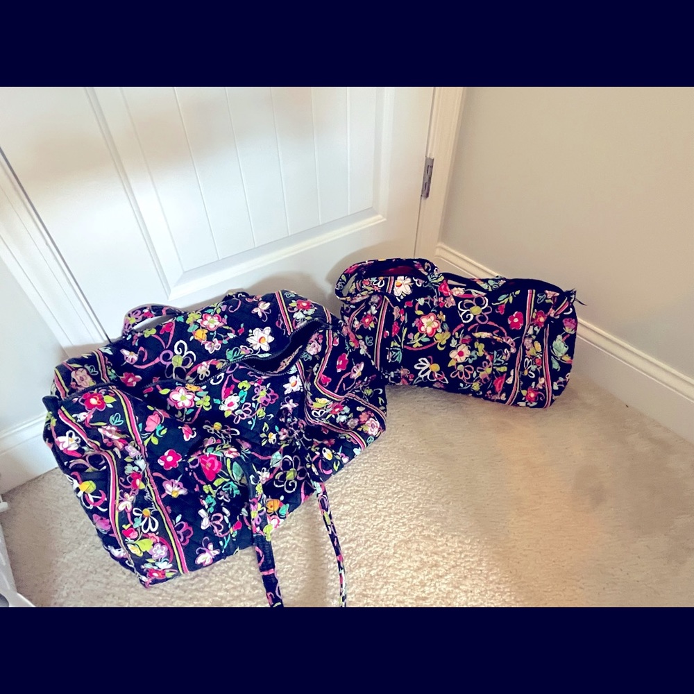 Vera small and large duffel in retired breast cancer pattern